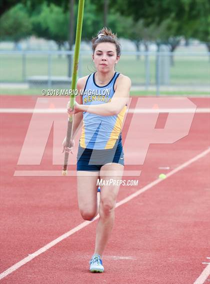 Thumbnail 1 in UIL 6A District 29/30 Area Meet photogallery.
