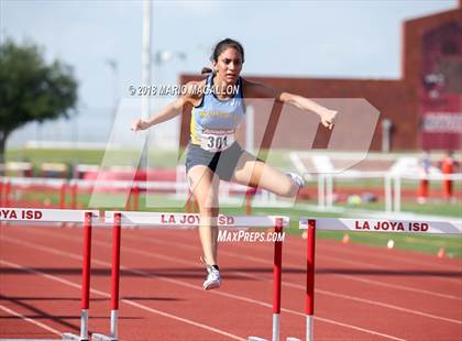Thumbnail 2 in UIL 6A District 29/30 Area Meet photogallery.