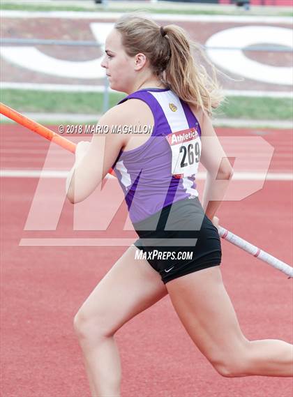 Thumbnail 2 in UIL 6A District 29/30 Area Meet photogallery.