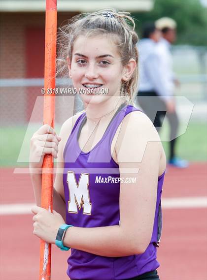 Thumbnail 2 in UIL 6A District 29/30 Area Meet photogallery.