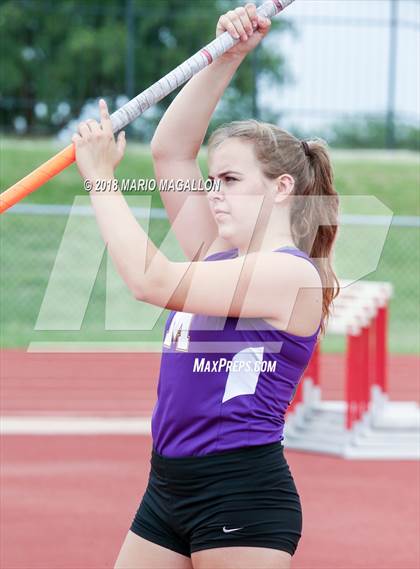 Thumbnail 3 in UIL 6A District 29/30 Area Meet photogallery.
