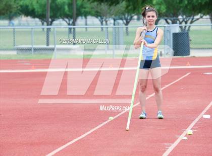 Thumbnail 1 in UIL 6A District 29/30 Area Meet photogallery.