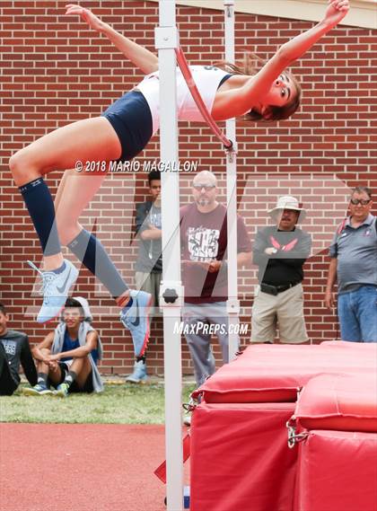 Thumbnail 3 in UIL 6A District 29/30 Area Meet photogallery.
