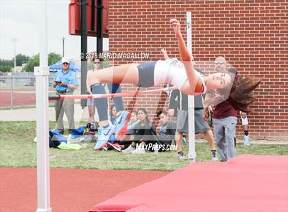 Thumbnail 2 in UIL 6A District 29/30 Area Meet photogallery.