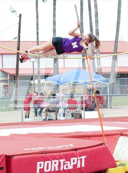 Thumbnail 1 in UIL 6A District 29/30 Area Meet photogallery.