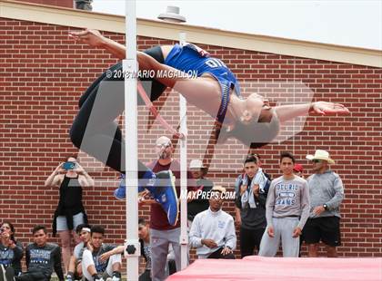 Thumbnail 3 in UIL 6A District 29/30 Area Meet photogallery.