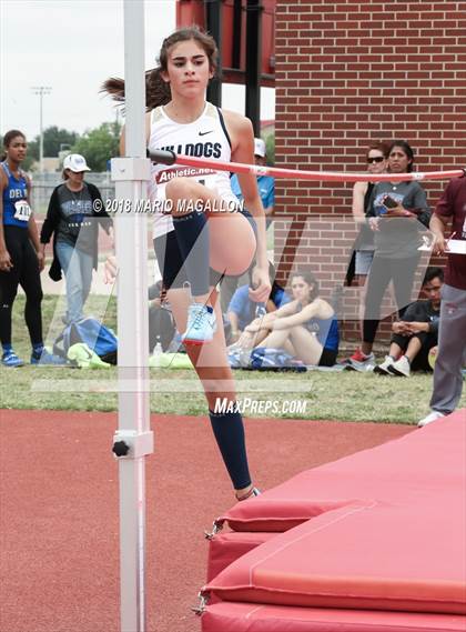 Thumbnail 2 in UIL 6A District 29/30 Area Meet photogallery.