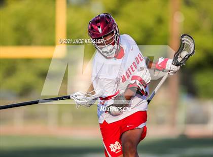 Thumbnail 2 in Crespi vs. Mater Dei (CIFSS D1 Playoff) photogallery.