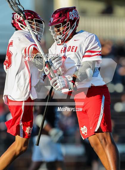 Thumbnail 1 in Crespi vs. Mater Dei (CIFSS D1 Playoff) photogallery.