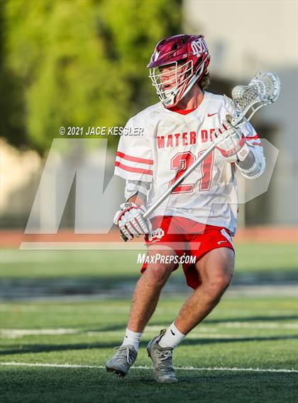 Thumbnail 3 in Crespi vs. Mater Dei (CIFSS D1 Playoff) photogallery.
