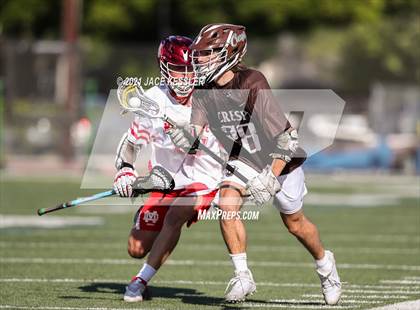 Thumbnail 2 in Crespi vs. Mater Dei (CIFSS D1 Playoff) photogallery.
