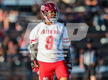 Thumbnail 3 in Crespi vs. Mater Dei (CIFSS D1 Playoff) photogallery.