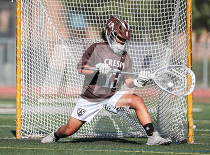 Thumbnail 2 in Crespi vs. Mater Dei (CIFSS D1 Playoff) photogallery.