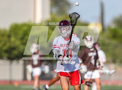 Thumbnail 3 in Crespi vs. Mater Dei (CIFSS D1 Playoff) photogallery.