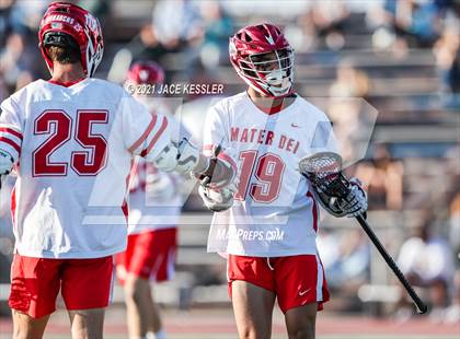 Thumbnail 3 in Crespi vs. Mater Dei (CIFSS D1 Playoff) photogallery.