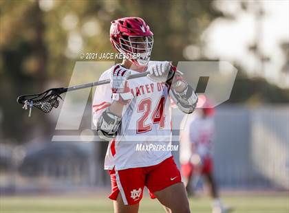 Thumbnail 2 in Crespi vs. Mater Dei (CIFSS D1 Playoff) photogallery.