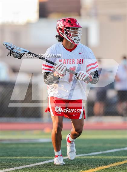 Thumbnail 1 in Crespi vs. Mater Dei (CIFSS D1 Playoff) photogallery.