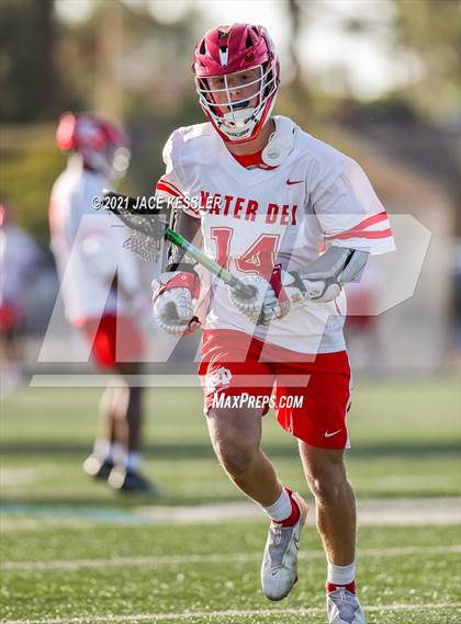 Thumbnail 1 in Crespi vs. Mater Dei (CIFSS D1 Playoff) photogallery.