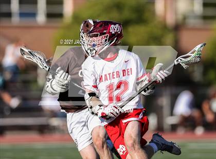 Thumbnail 1 in Crespi vs. Mater Dei (CIFSS D1 Playoff) photogallery.