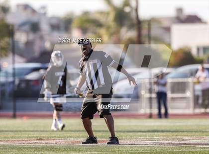 Thumbnail 3 in Crespi vs. Mater Dei (CIFSS D1 Playoff) photogallery.