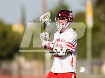 Thumbnail 3 in Crespi vs. Mater Dei (CIFSS D1 Playoff) photogallery.