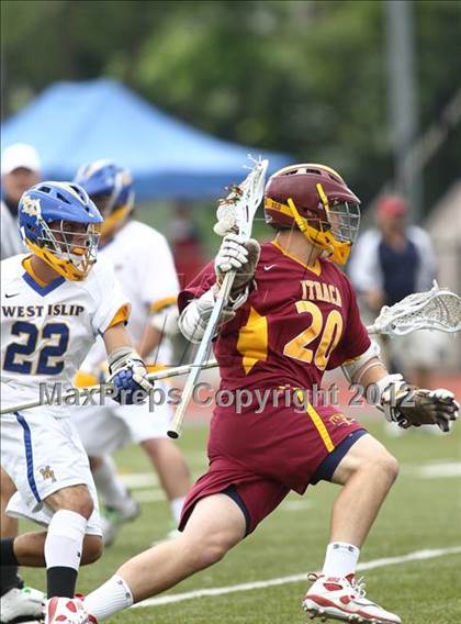 Thumbnail 3 in West Islip vs Ithaca (NYSPHSAA Class A Final) photogallery.