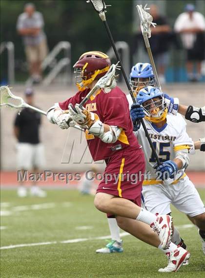Thumbnail 3 in West Islip vs Ithaca (NYSPHSAA Class A Final) photogallery.