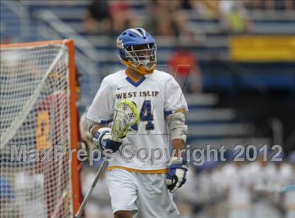 Thumbnail 3 in West Islip vs Ithaca (NYSPHSAA Class A Final) photogallery.