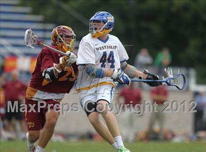 Thumbnail 2 in West Islip vs Ithaca (NYSPHSAA Class A Final) photogallery.