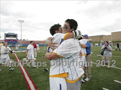 Thumbnail 2 in West Islip vs Ithaca (NYSPHSAA Class A Final) photogallery.