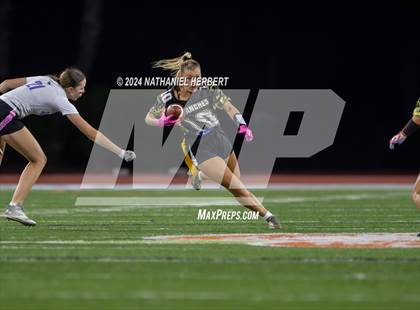 Thumbnail 3 in Villa Park @ Canyon photogallery.