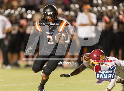 Thumbnail 2 in Putnam City @ Putnam City North (2016 MaxPreps Rivalry Series)  photogallery.