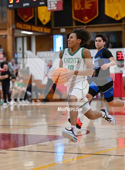 Thumbnail 2 in Windward vs. St. Mary's (Torrey Pines Holiday Classic) photogallery.