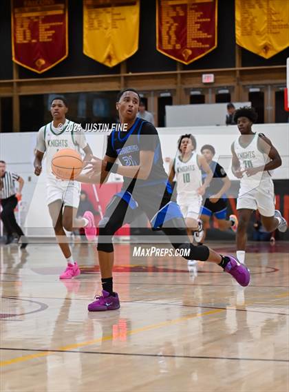 Thumbnail 3 in Windward vs. St. Mary's (Torrey Pines Holiday Classic) photogallery.