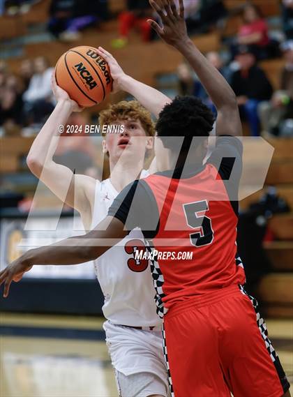 Thumbnail 3 in Woodward Academy vs. Lambert (OTR Hoops: Thanksgiving Showcase) photogallery.