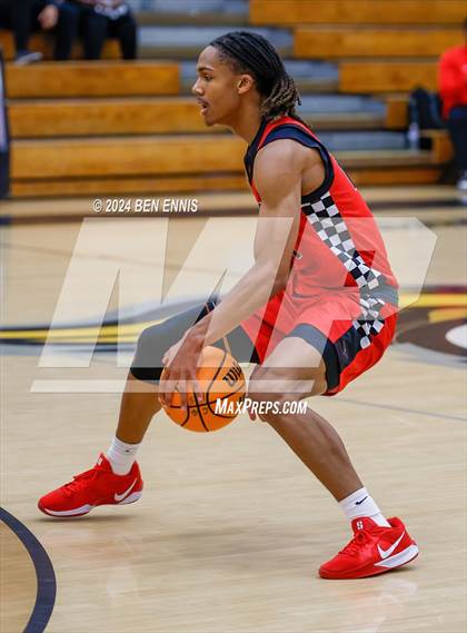 Thumbnail 2 in Woodward Academy vs. Lambert (OTR Hoops: Thanksgiving Showcase) photogallery.