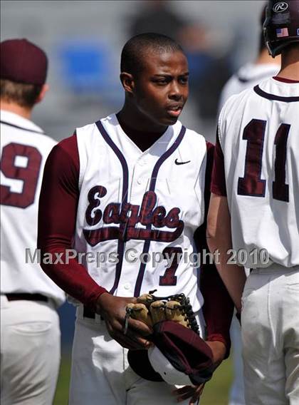 Thumbnail 3 in Houston Christian vs. Rowlett (Flower Mound Tournament) photogallery.
