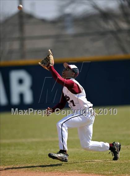 Thumbnail 1 in Houston Christian vs. Rowlett (Flower Mound Tournament) photogallery.