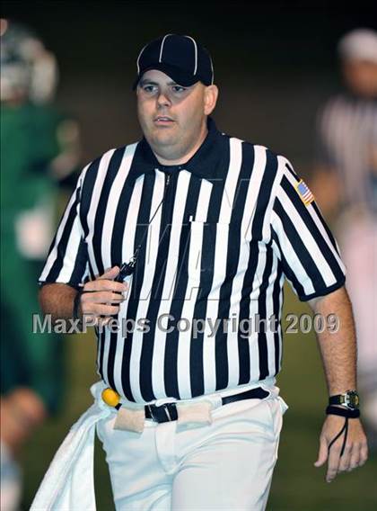 Thumbnail 2 in Lake Worth vs. Argyle (Texas 3A D2 Region II Bi-District Playoffs) photogallery.