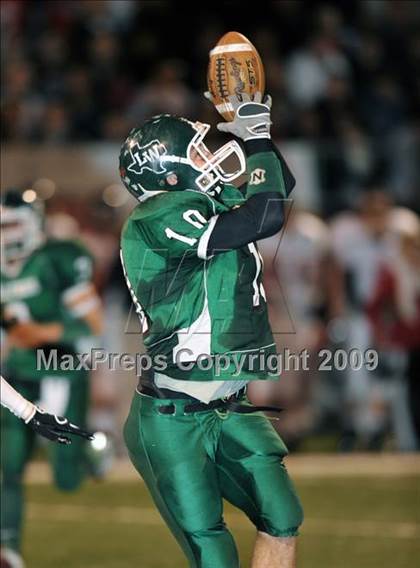Thumbnail 2 in Lake Worth vs. Argyle (Texas 3A D2 Region II Bi-District Playoffs) photogallery.