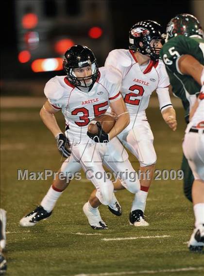 Thumbnail 3 in Lake Worth vs. Argyle (Texas 3A D2 Region II Bi-District Playoffs) photogallery.