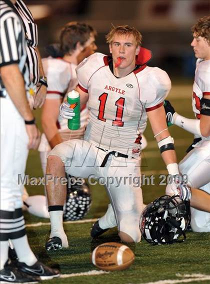 Thumbnail 2 in Lake Worth vs. Argyle (Texas 3A D2 Region II Bi-District Playoffs) photogallery.