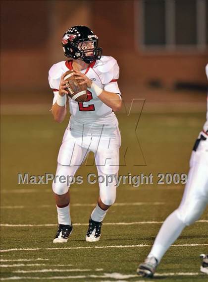 Thumbnail 2 in Lake Worth vs. Argyle (Texas 3A D2 Region II Bi-District Playoffs) photogallery.