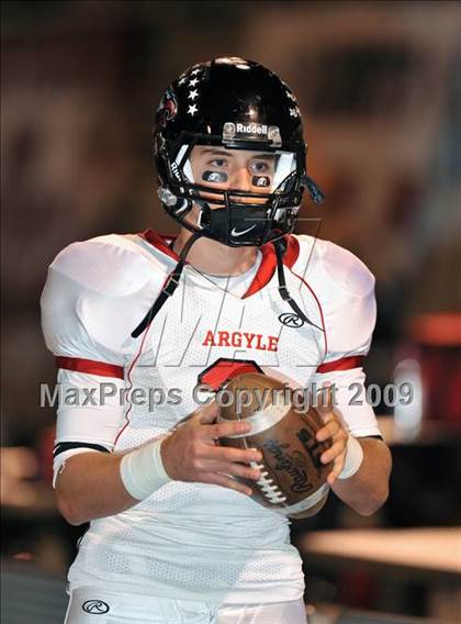 Thumbnail 1 in Lake Worth vs. Argyle (Texas 3A D2 Region II Bi-District Playoffs) photogallery.