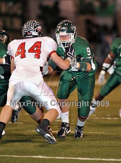 Thumbnail 3 in Lake Worth vs. Argyle (Texas 3A D2 Region II Bi-District Playoffs) photogallery.