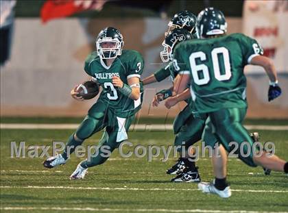 Thumbnail 2 in Lake Worth vs. Argyle (Texas 3A D2 Region II Bi-District Playoffs) photogallery.