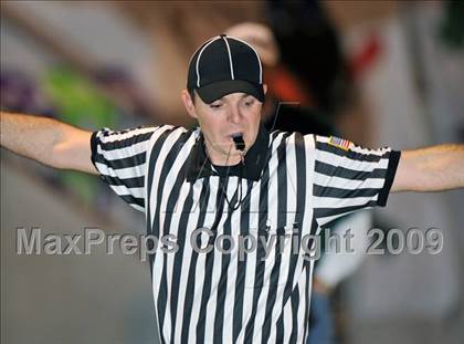 Thumbnail 2 in Lake Worth vs. Argyle (Texas 3A D2 Region II Bi-District Playoffs) photogallery.