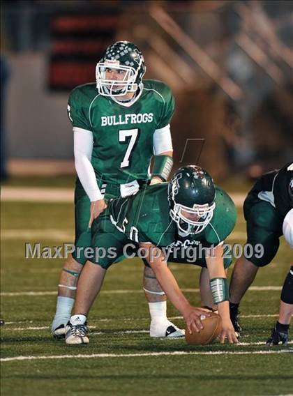 Thumbnail 1 in Lake Worth vs. Argyle (Texas 3A D2 Region II Bi-District Playoffs) photogallery.