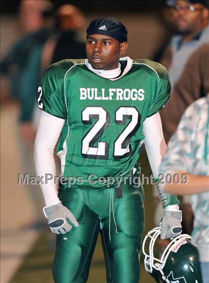 Thumbnail 2 in Lake Worth vs. Argyle (Texas 3A D2 Region II Bi-District Playoffs) photogallery.
