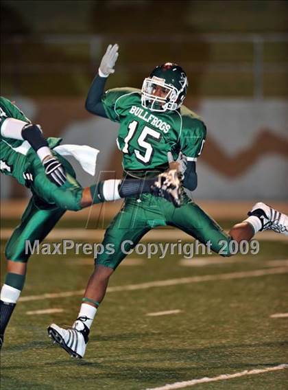 Thumbnail 3 in Lake Worth vs. Argyle (Texas 3A D2 Region II Bi-District Playoffs) photogallery.
